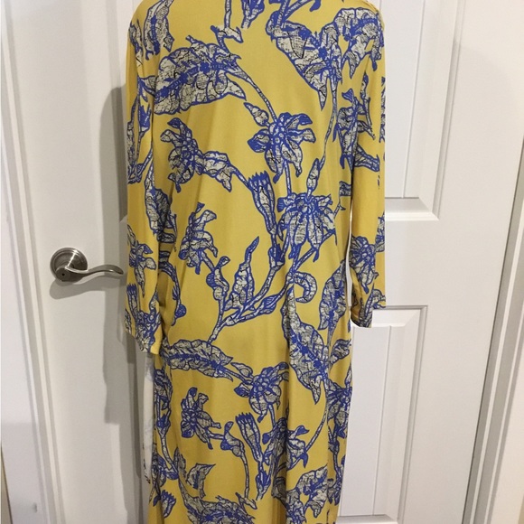Am by Amelia wrapped dress size XL - Picture 5 of 7